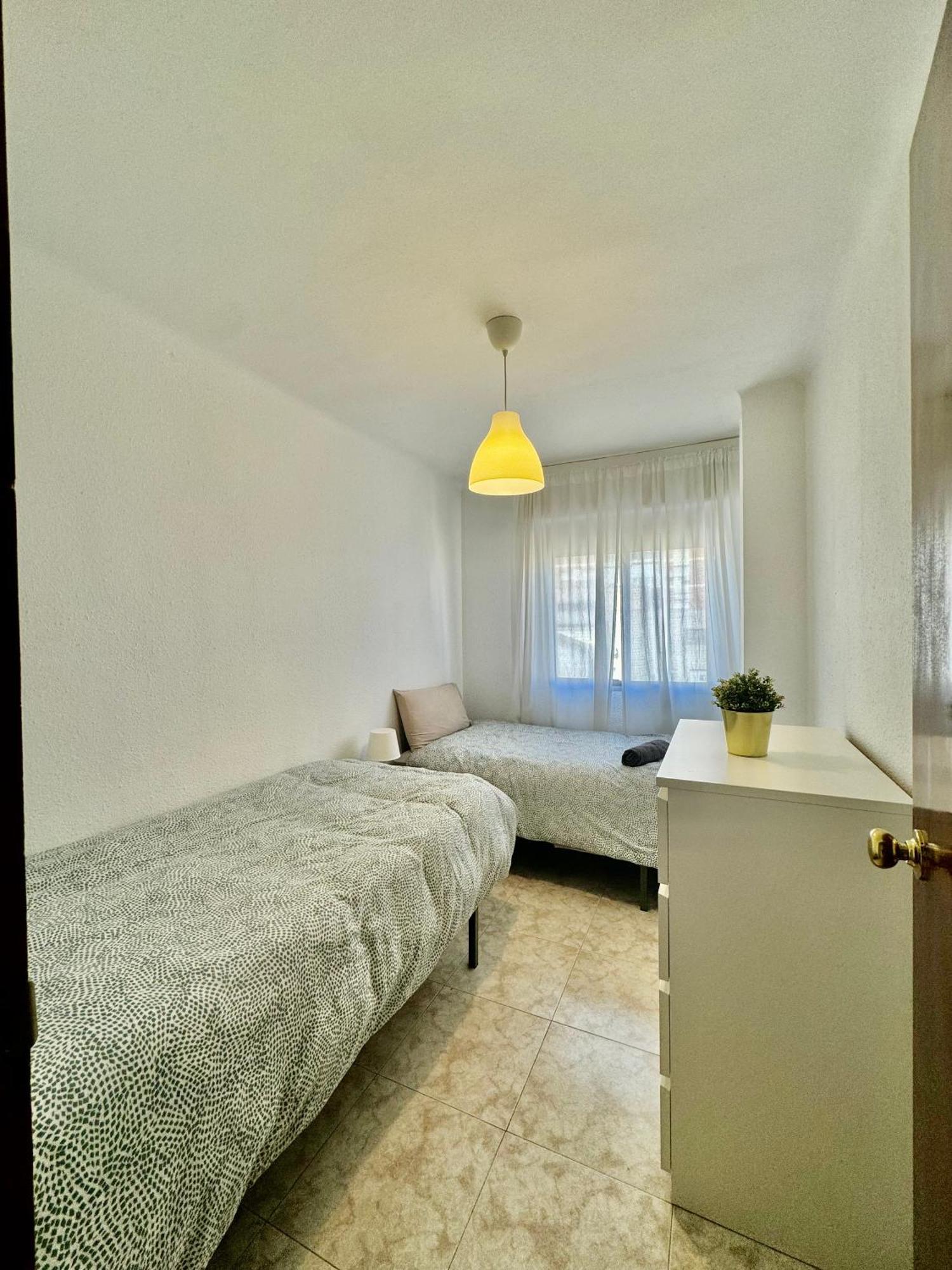 Acogedor Apartamento En Malaga Ngoại thất bức ảnh